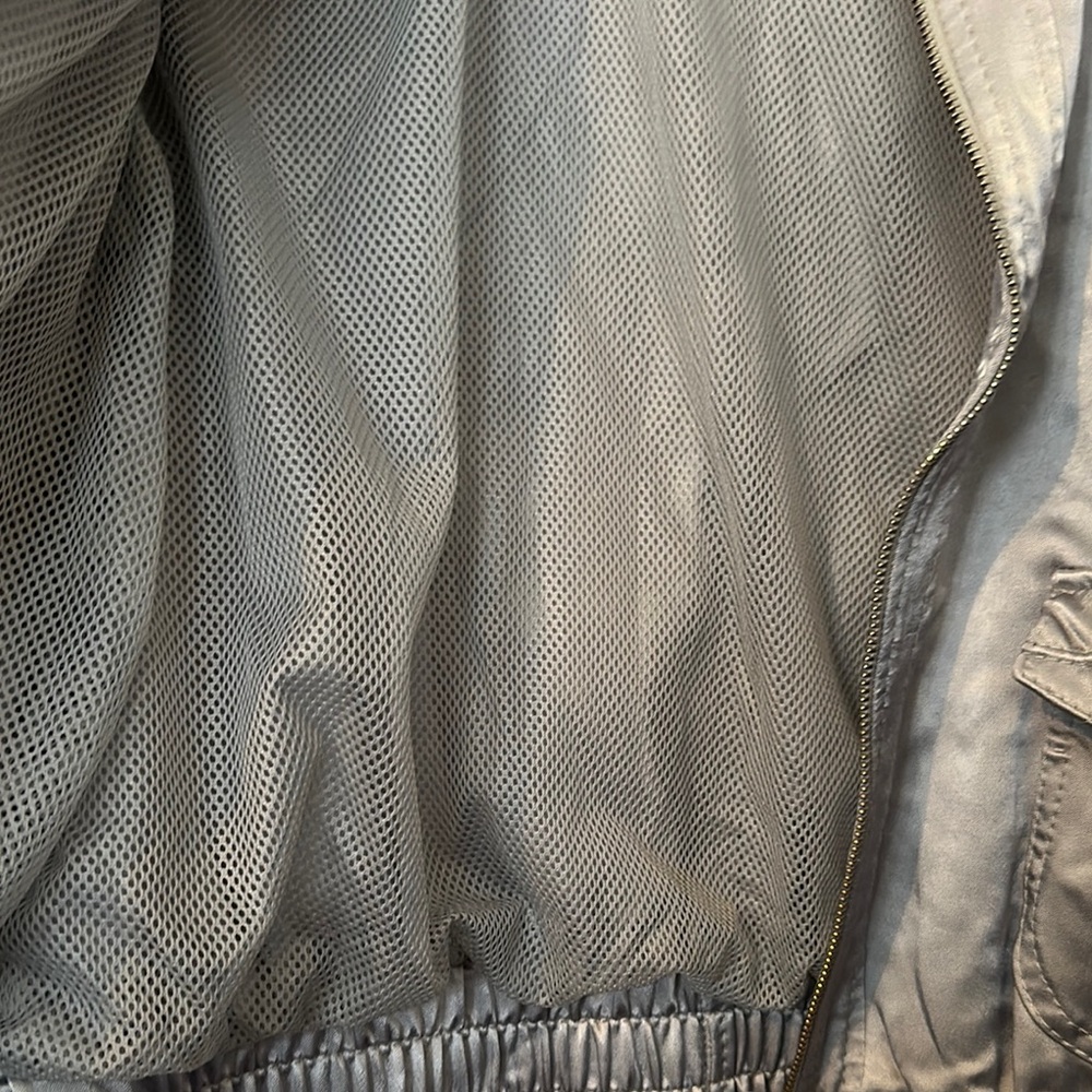 M—Silver Bomber Jacket - Picture 5 of 16
